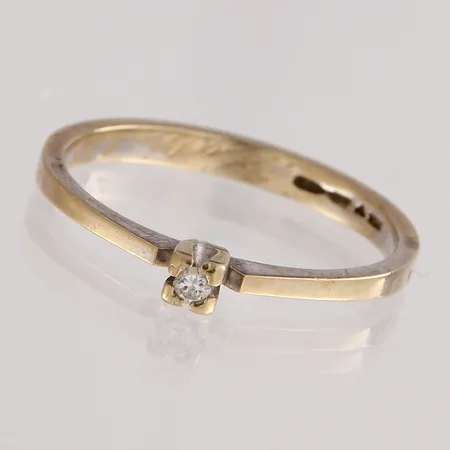 Timanttisormus 1xn.0.02ct, kaiverrettu, koko 16, 750,  Paino: 1,6 g