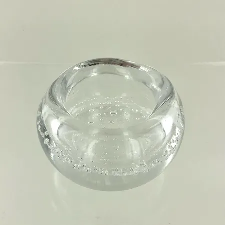 Tuikku, Soodakupla Iittala 3239, design Kaj Franck, korkeus 35mm ja Ø 60mm, signeerattu K. Franck Iittala, käytön jälkiä