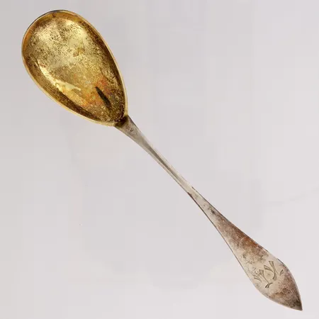 Tarjoilulusikka, Matta, kaiverrettu, pituus 165mm, 813,  Paino: 23 g