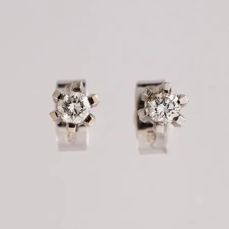 Timanttikorvakorut 2xn.0.08ct, istutuksen Ø 4,1mm, 750 valkokulta,  Paino: 1,1 g
