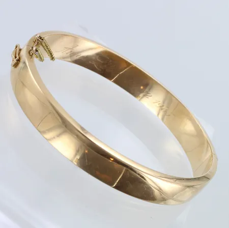Rannerengas, kaiverrettu, käytön jälkiä, varmuusketju korumetallia, Ø 60mm, 585br,  Paino: 17 g