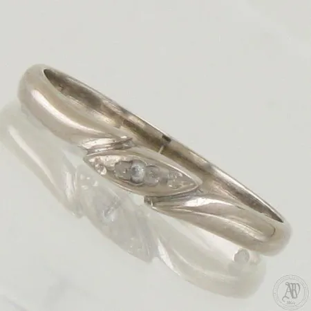 Timanttisormus 1xn.0.01ct, koko 16½, 585 valkokulta,  Paino: 1,7 g