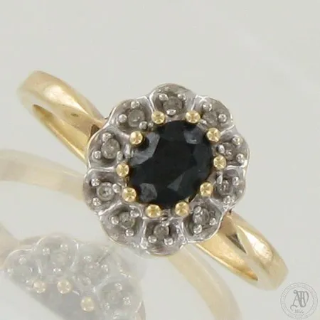 Sinisafiirisormus timanteilla 10xn.0.005ct, koko 16, 585br,  Paino: 2,6 g