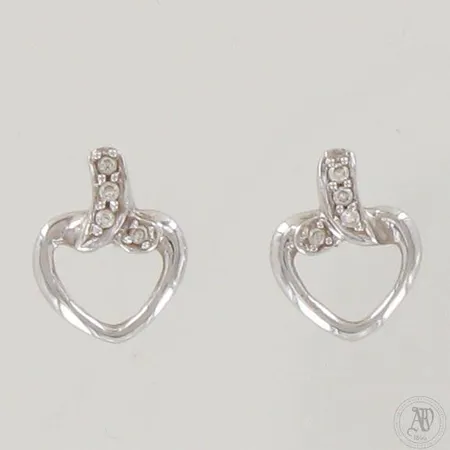 Timanttikorvakorut 8xn.0.005ct, 750 valkokulta,  Paino: 1,7 g