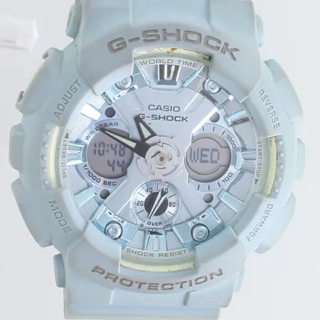 Rannekello casio g-shock GMA-S120DP, rungon Ø45,5mm, rannekkeen pituus 150-215mm, 