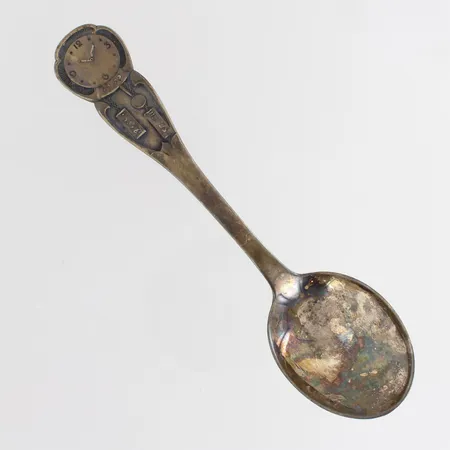 Kummilusikka, kaiverrettu, pituus 140mm, 830,  Paino: 26,7 g