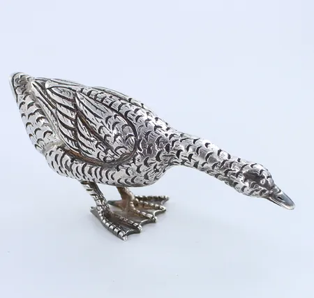 Hopeinen ankkafiguuri, korkeus 32mm, 925,  Paino: 50,8 g