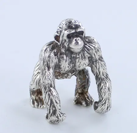Hopeinen gorillafiguuri, korkeus 32mm, 925,  Paino: 36,5 g