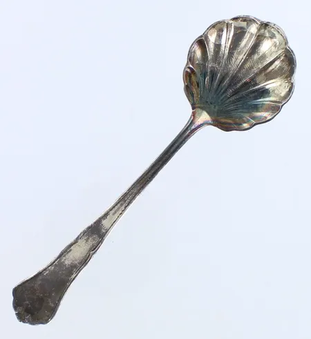 Sokerilusikka, Chippendale, pituus 115mm, 830,  Paino: 15,2 g