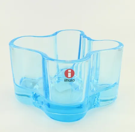 Aalto-kynttilälyhty Iittala, design Alvar Aalto, vaaleansininen, korkeus 55mm