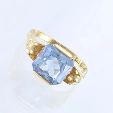 Kivisormus, kiven mitat 8,1x8,1mm, koko 15¾, 750br,  Paino: 2,3 g