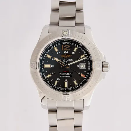Teräsrannekello, Breitling Colt 44, automaatti, rungon Ø 44mm, ref. A1738811/BD44, sr. 6064696, rannekkeen pituus 185mm, laatikko ja ostokuitti Westerback