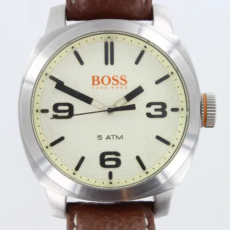 Teräsrannekello Hugo Boss, quartz, patteri loppunut, rungon Ø47mm, HB.290.1.14.2935, nahkaranneke, rannekkeen pituus 175-240mm, 