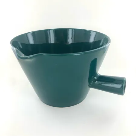 Kastikekulho, Kilta, design Kaj Franck, Arabia, korkeus 12cm ja Ø 18,5cm. 