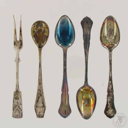 Pöytähopeaa, 813-830,  Paino: 58,8 g