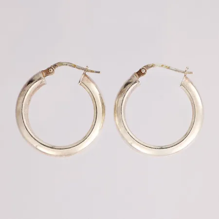 Korvarenkaat, toinen hieman vääntynyt, Ø 21mm, 925,  Paino: 5,2 g