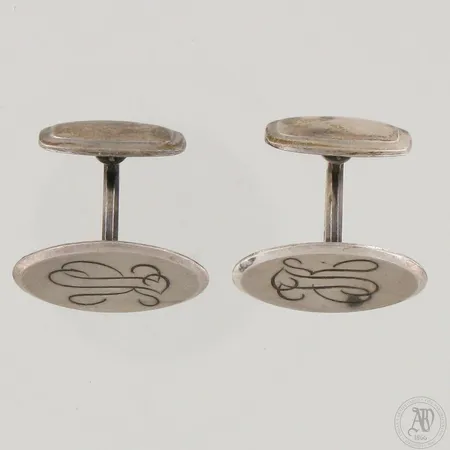 Kalvosinnapit, kaiverrettu, mitat 15x22mm, 813br,  Paino: 12,6 g