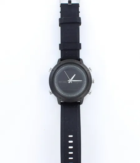 Älykello DFNX02, No.CR24330/SR626SW, malli numero: DFNX02,  Quartz,  pieniä käytön jälkiä, taulun Ø 49mm, kumiranneke ja myyntilaatikko