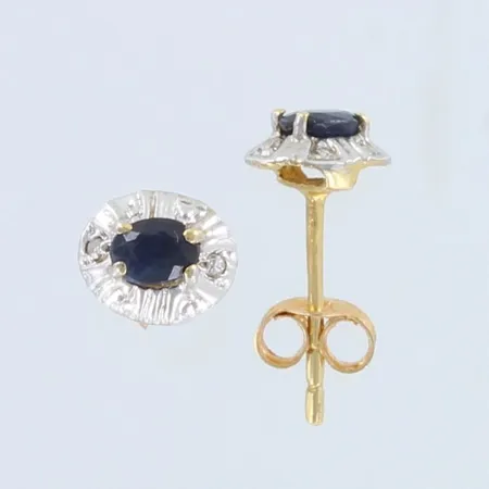 Kivikorvakorut timanteilla 4xn.0.005ct, korkeus 6,2mm, 750br,  Paino: 0,7 g