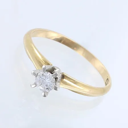 Timanttisormus 1xn.0.18ct, koko 17½, 750 kelta- ja valkokulta,  Paino: 2,5 g