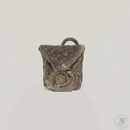 Riipus, korkeus 17mm, 813,  Paino: 3 g