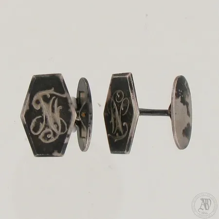 Kalvosinnapit, kaiverrettu, mitat 7x20mm, 813,  Paino: 10,8 g
