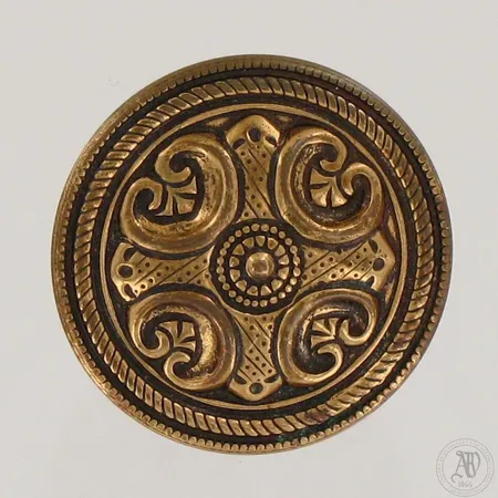 Rintakoru, Räisälän solki, Kalevala Koru, Ø 45mm, pronssia. 