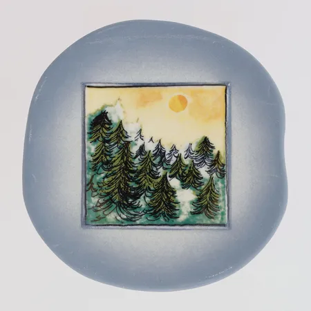 Seinälautanen Arabia, Heljä Liukko-Sundström, metsä 1992, Ø 115mm