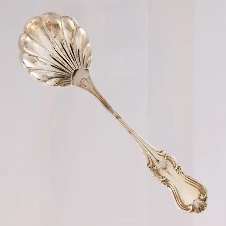 Sirotinlusikka, Chippendale, pituus 116mm, 830,  Paino: 13,2 g