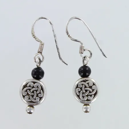 Kivikorvakorut, korkeus 34mm, 925br,  Paino: 3,9 g