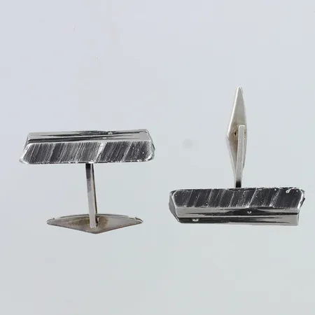 Kalvosinnapit, mitat 26x12mm, 830br,  Paino: 13,9 g