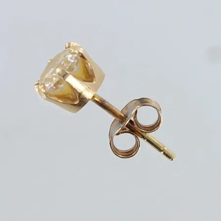 Kivikorvakoru, korkeus 6mm, 585br,  Paino: 0,5 g