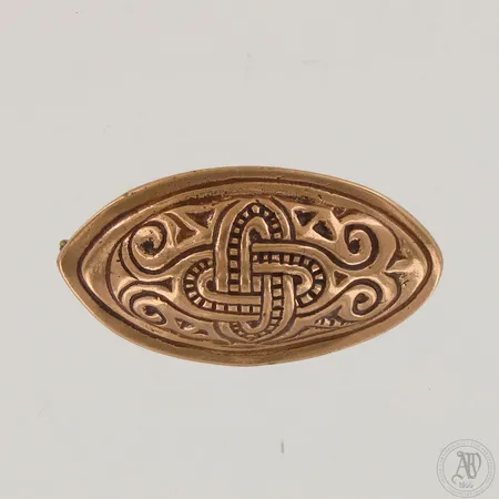 Rintakoru, -1643, Kalevala Koru, Ø 30mm, pronssia.