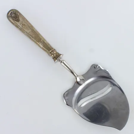Juustohöylä, Musla, kaiverrettu, pituus 212mm, 813br,  Paino: 65,2 g