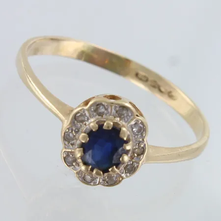 Kivisormus timanteilla 10xn.0.005ct, koko 18½, 585,  Paino: 1,6 g
