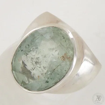 Kivisormus, koko 17, 925br,  Paino: 12,1 g