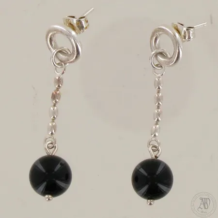 Korvakorut, Pore, Kalevala Koru, korkeus 50mm, leveys 10mm, 925br,  Paino: 7,3 g