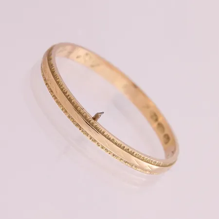 Kuvioitu sormus, koko 18½, 585,  Paino: 0,8 g