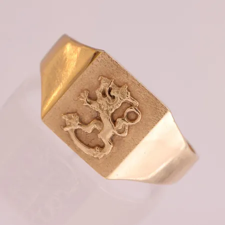 Kantasormus, Suomen Leijona, kaiverrettu, koko 23¼, 585,  Paino: 9,1 g