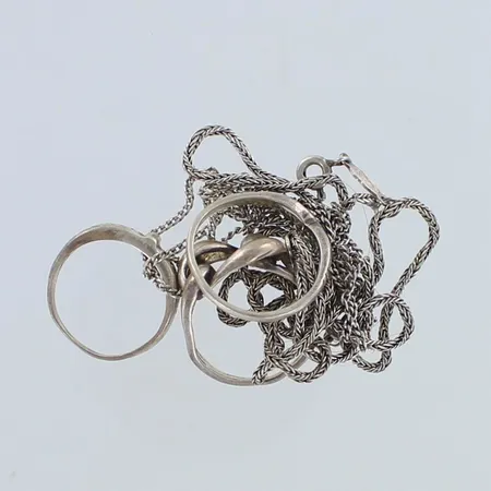 Viallisia koruja, 925,  Paino: 12,8 g