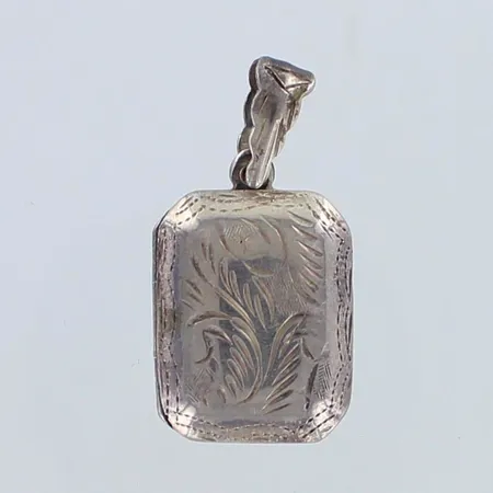 Medaljonki, korkeus 35mm ja leveys 18mm, 925,  Paino: 4,9 g