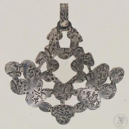 Riipus, korkeus ja leveys 60mm, käsityö, MIE, valmistettu 2013, 925,  Paino: 14,2 g