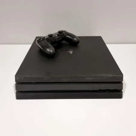 PlayStation 4 pro 1Tt, ohjain, virtajohto.