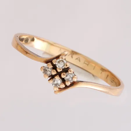 Timanttisormus 4xn.0.03ct, koko 21, 585,  Paino: 2,4 g