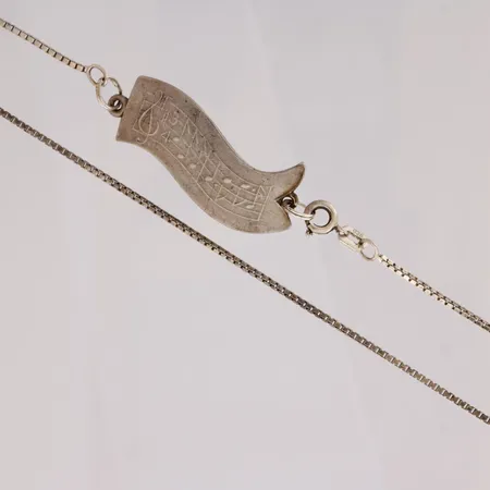 Kaulakoru, kaiverrettu, metallilenkeillä, pituus 63cm, 813,  Paino: 8,5 g