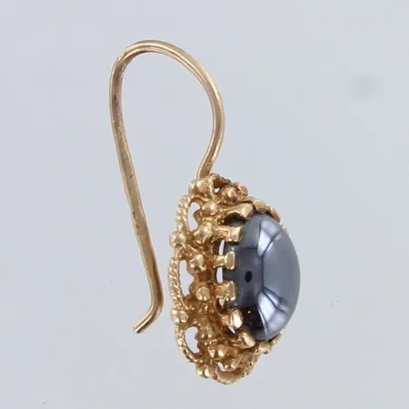 Kivikorvakoru, korkeus 21mm, 585br,  Paino: 1,5 g