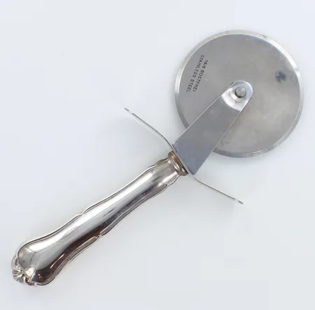 Pizzaleikkuri, Chippendale, pituus 180mm, 830br, Paino: 77,1 g