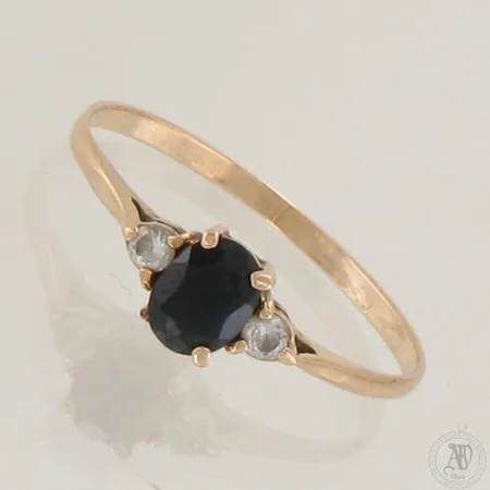 Kivisormus, koko 17¾, 585br,  Paino: 0,9 g