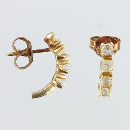 Kivikorvakorut, korkeus 13mm, 585br,  Paino: 1,7 g