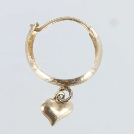Korvakoru, korkeus 18mm, 830h,  Paino: 0,4 g